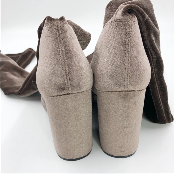 Steve Madden Nori V Velvet Taupe overknee boots in very good condition - Picture 4 of 7